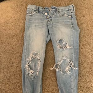 abercrombie & fitch boyfriend jeans